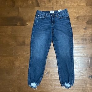 Women’s boyfriend jean